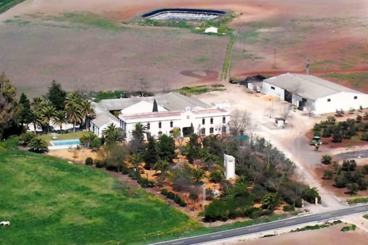 Hacienda Chambergo Casa En La Campina Sevillana Écija Buitenkant foto